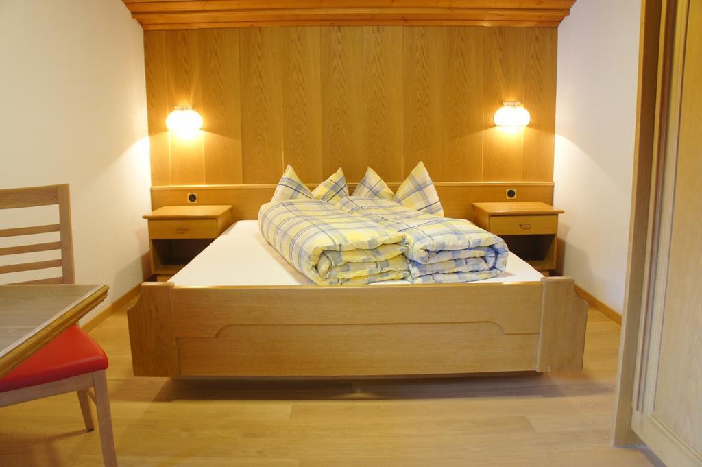 Arina Apartments Samnaun Room photo